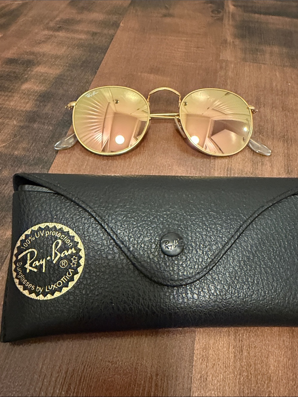 Ray-Ban Gold Frame Pink Mirrored Round Sunglasses